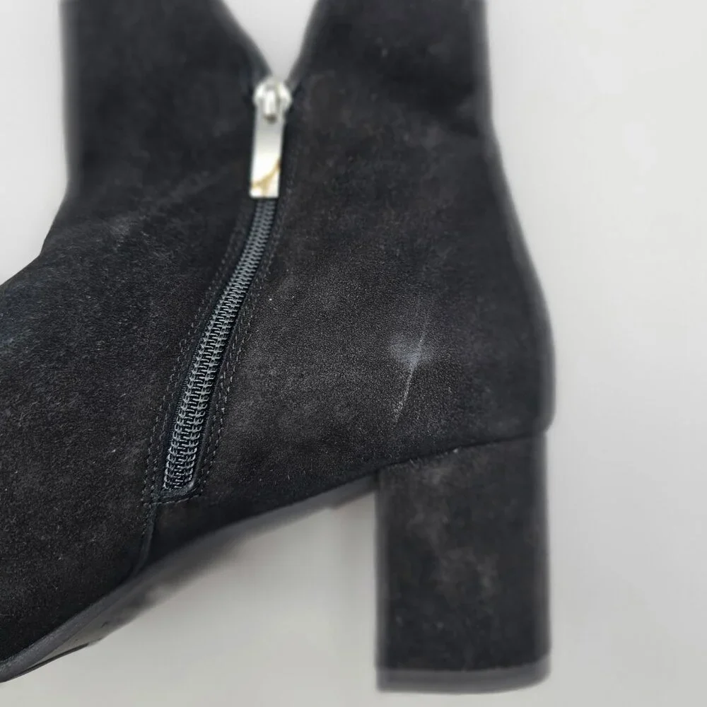 NWOB - Aquatalia Kaylani Black Suede Pointed Toe Ankle Booties – Size 11 - Picture 9 of 9